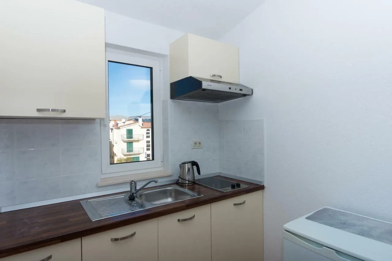 Apartments Fumija Trogir