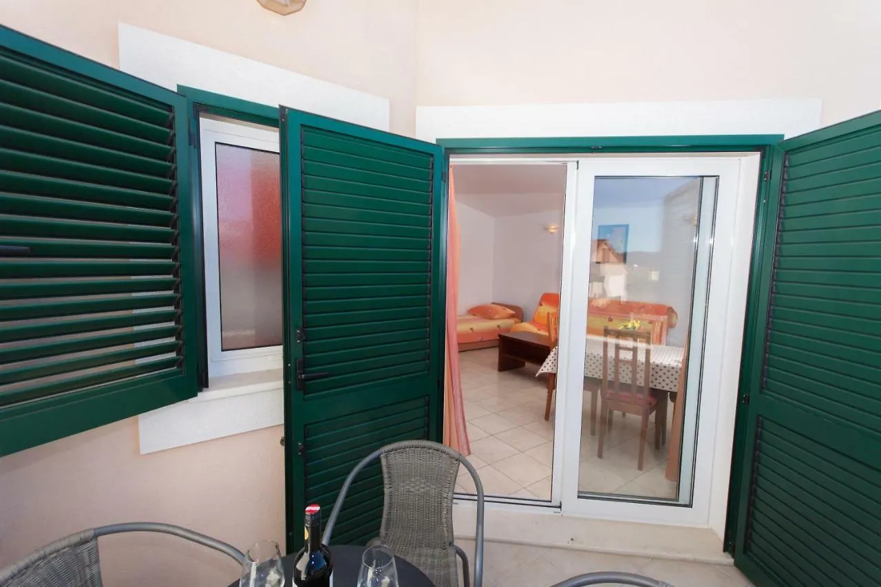 Apartments Fumija Trogir
