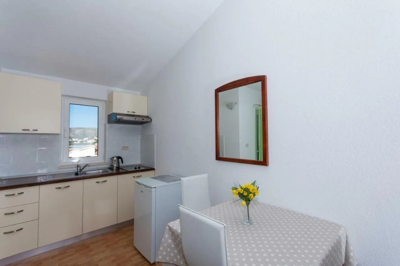 Apartments Fumija Trogir