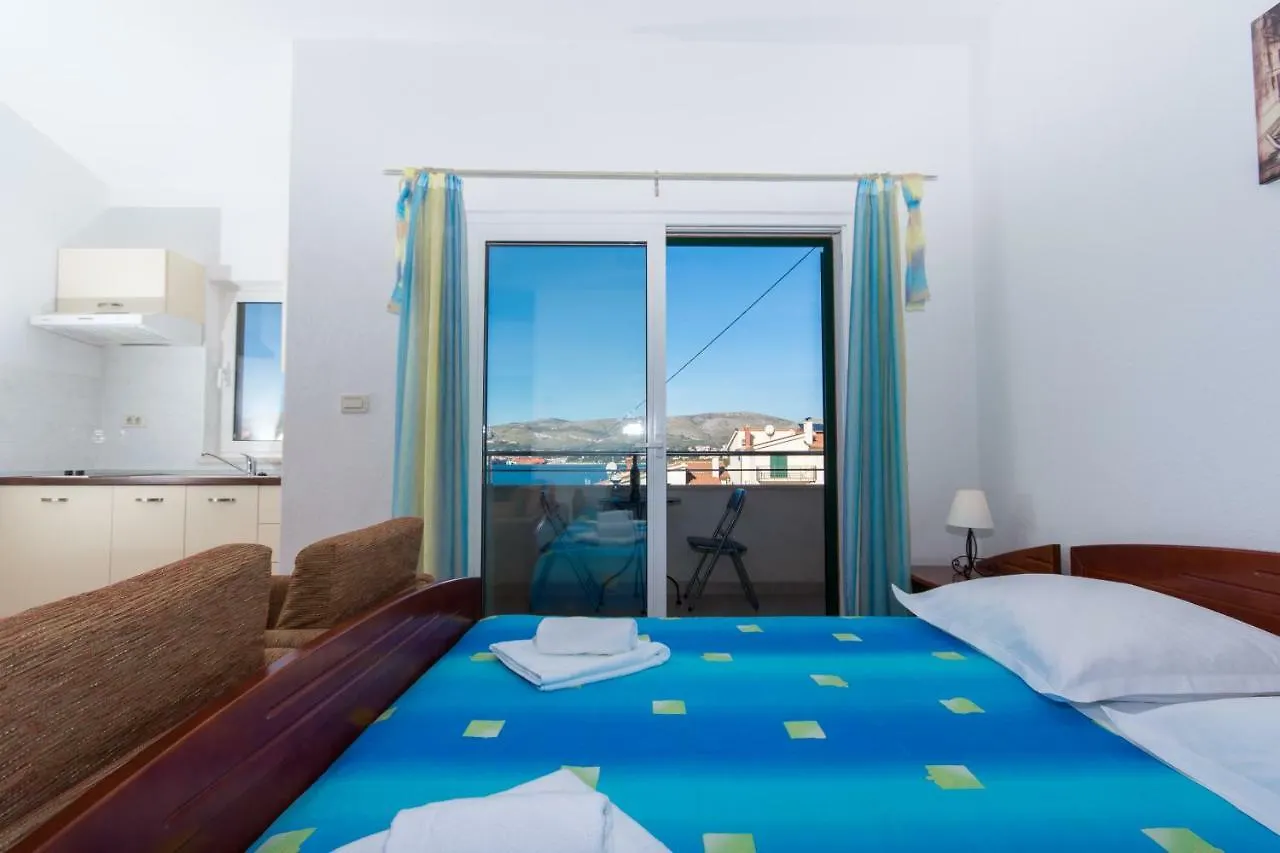 Apartments Fumija Trogir Chorwacja